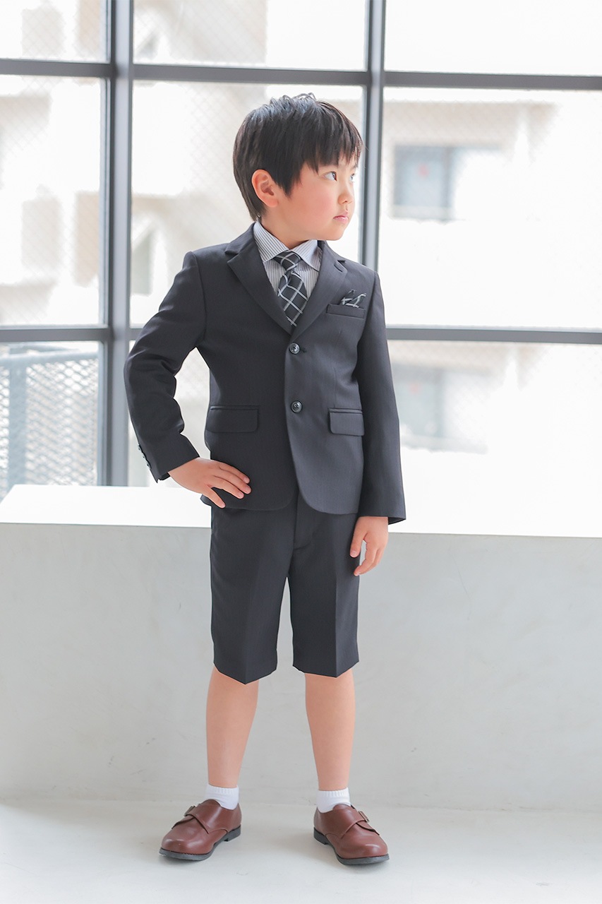 Boys ストライプフォーマルスーツ ブラック 130cm(シャツ/ジャケット