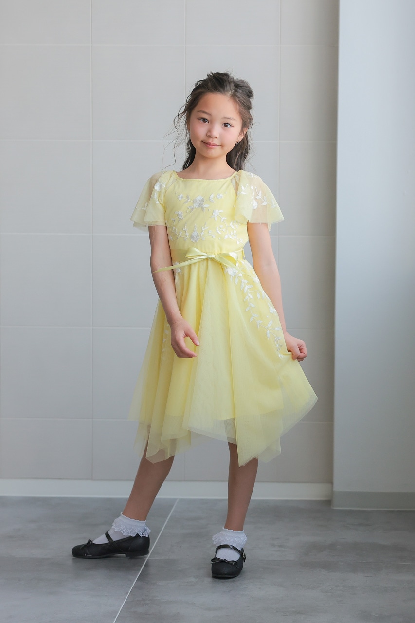 Kids エンブロイダリーアシメチュールドレス イエロー 7歳｜結婚