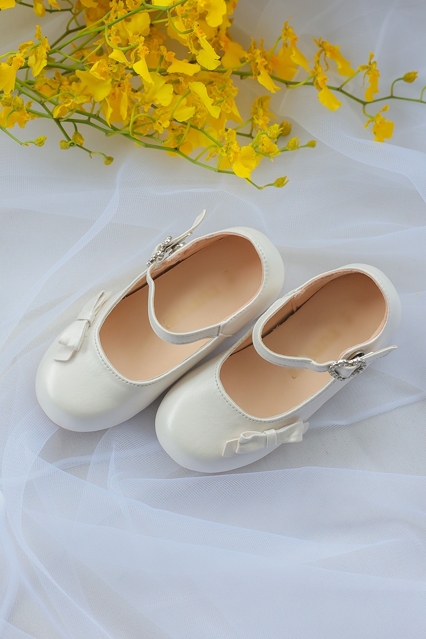 Kids �ե����ޥ륷�塼�� �ѡ���ۥ磻�� 16cm