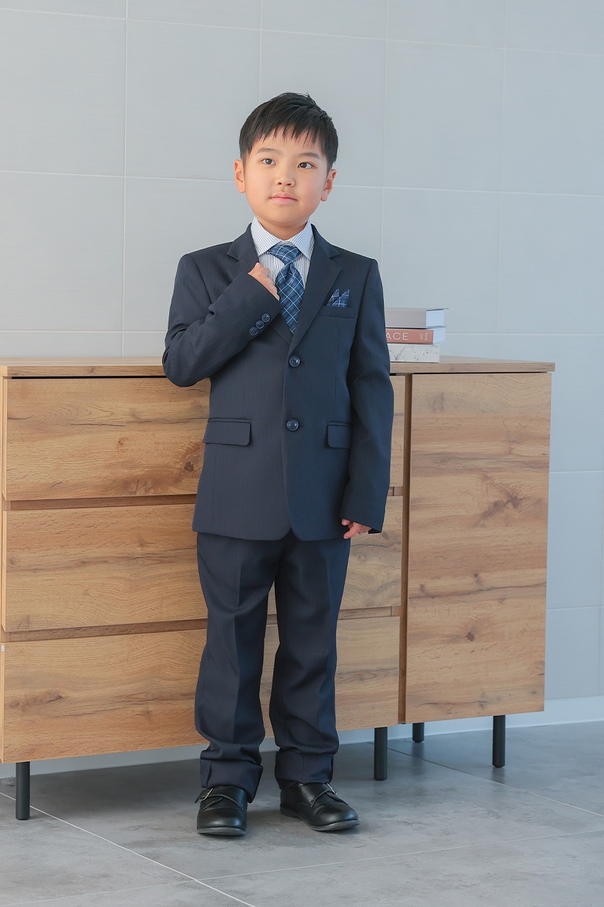 Boys 2つ釦チェックフォーマルスーツ ネイビー 160cm(シャツ