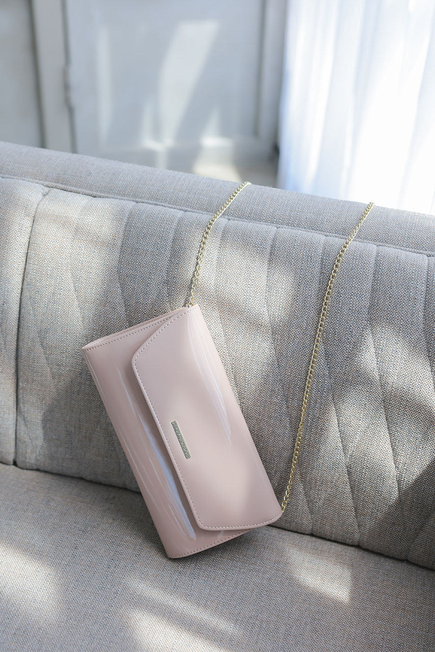 CHANEL ベージュ エナメル パーティーバッグ CHANEL シャネル ボーイシャネル チェーン ショルダーバッグ 25