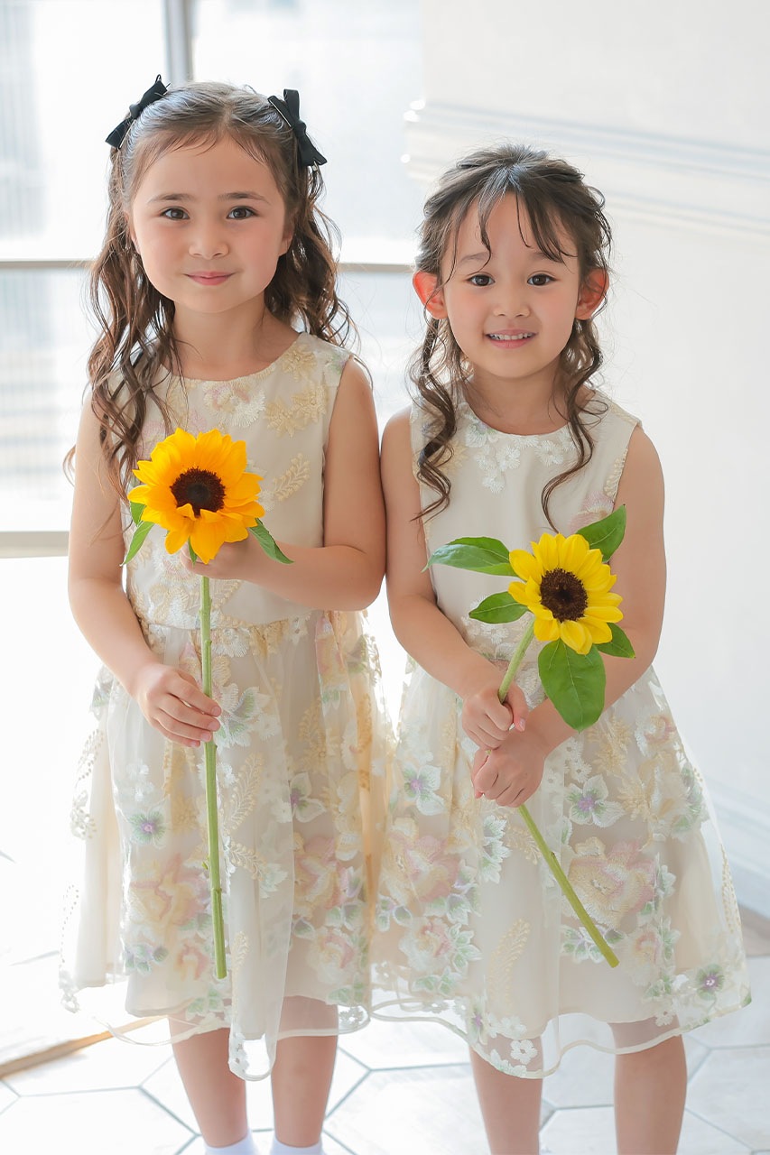 Kids エンブロイダリーフラワードレス クリーム 7歳｜結婚式の