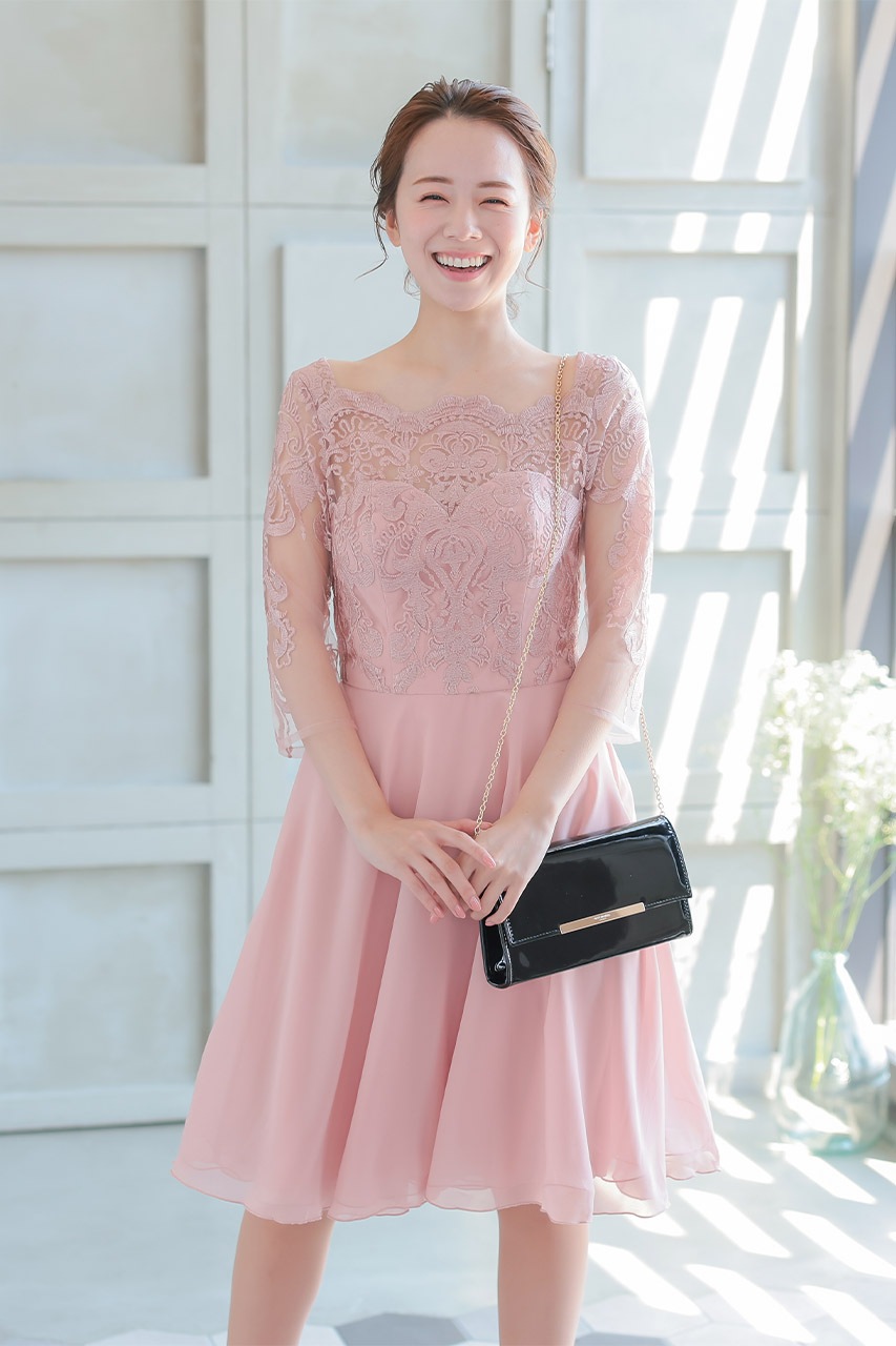 ブラックエナメルパーティーバッグ｜結婚式のパーティードレスなら