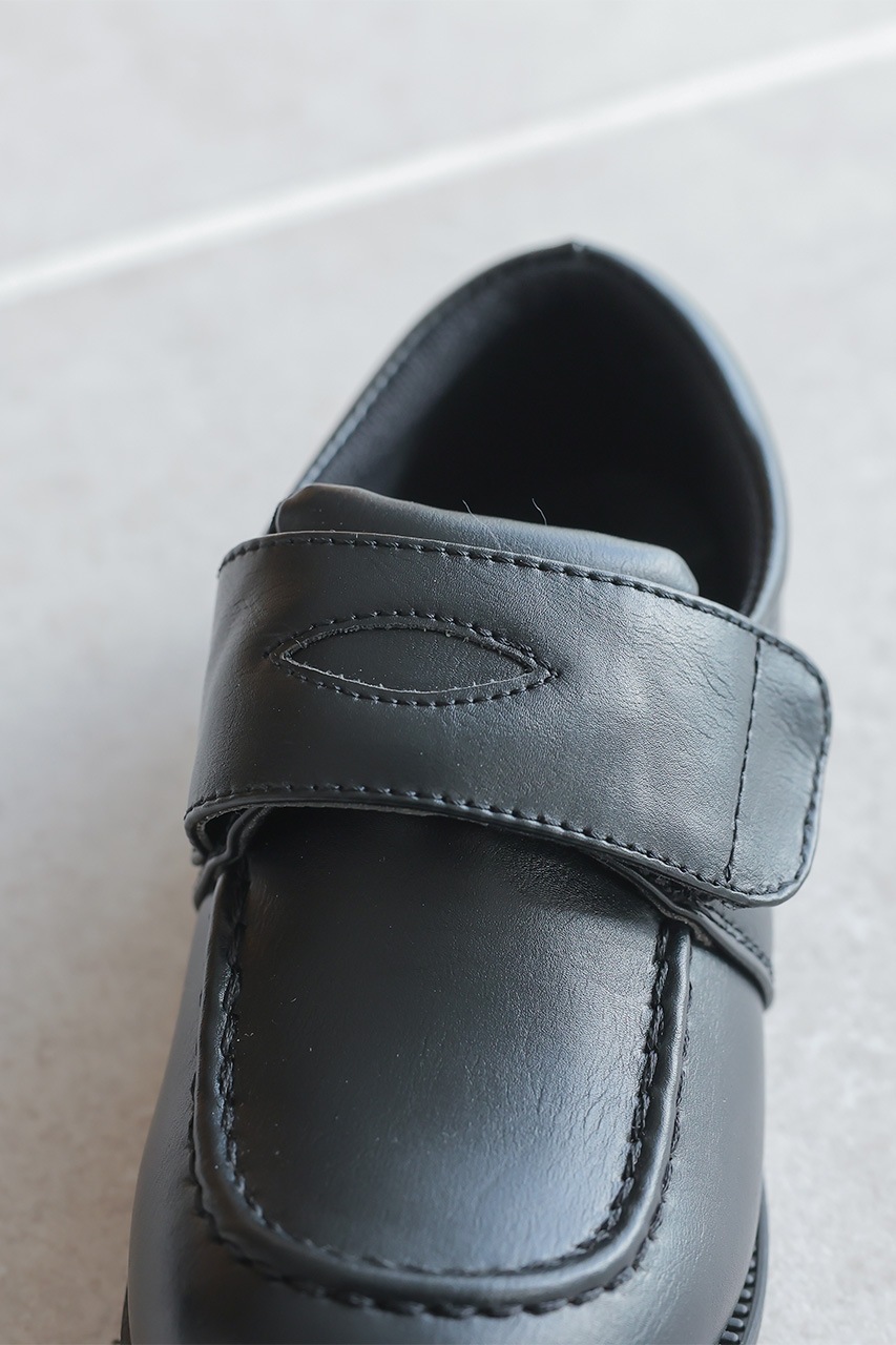 Kids �˽����ѥե����ޥ륷�塼�� 19cm