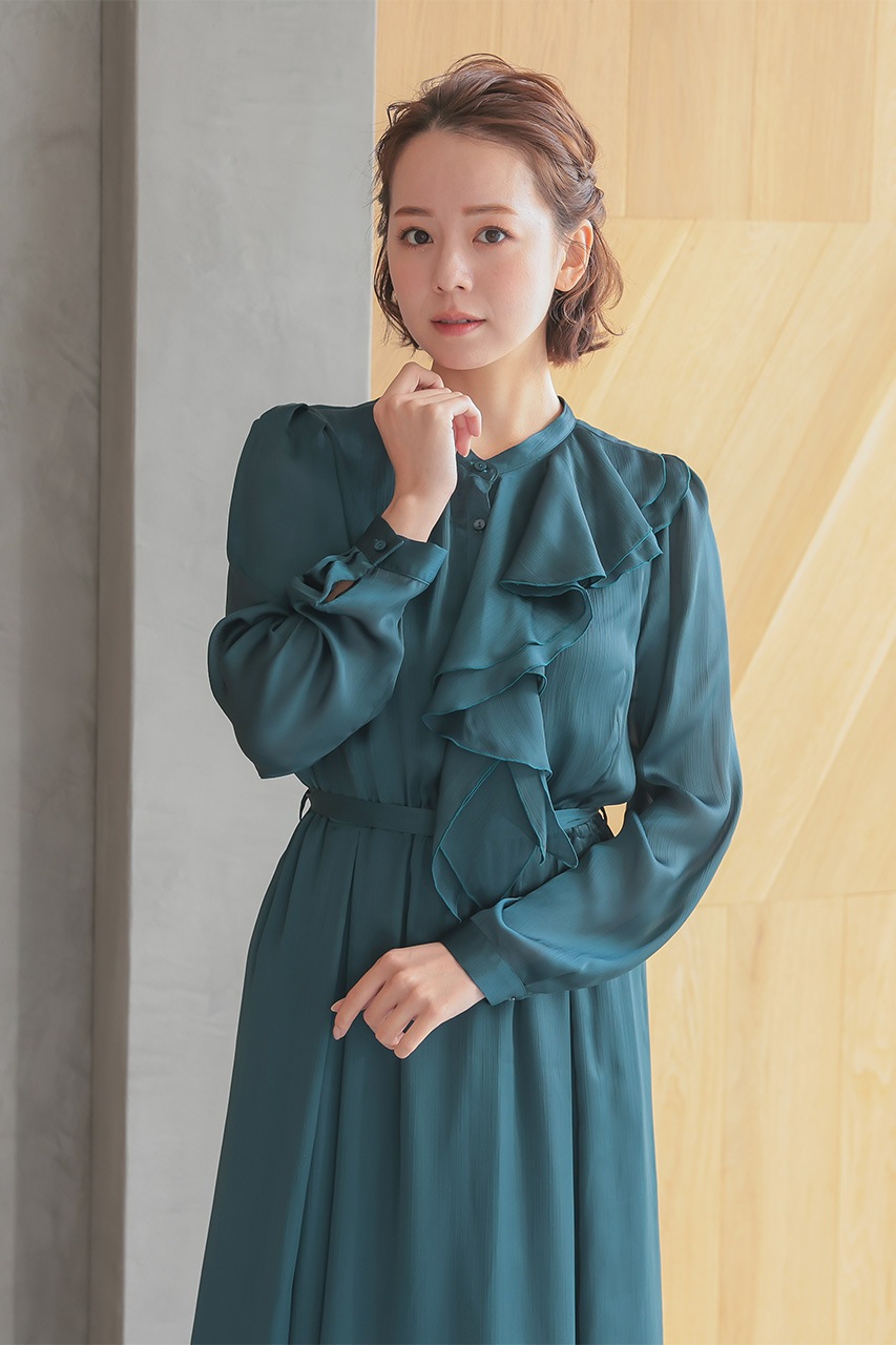 ヨーリューサテンロングワンピース グリーン/M｜結婚式のパーティー