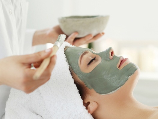 セラピスト（2018年12月号）100人に聞く。仕事と生き方 セラピストの人生は楽しい！