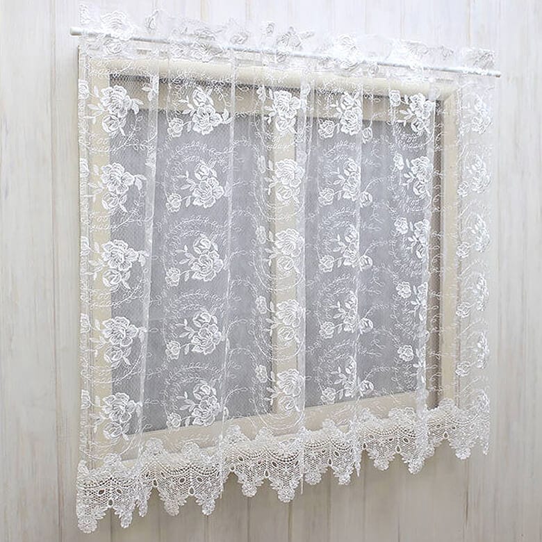 Brilliantly-Crystal 総柄刺繍＆ギュピール カフェカーテン 約135×90cm