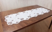 ギュピールレース テーブルセンター 約44×135cm [White Motif]