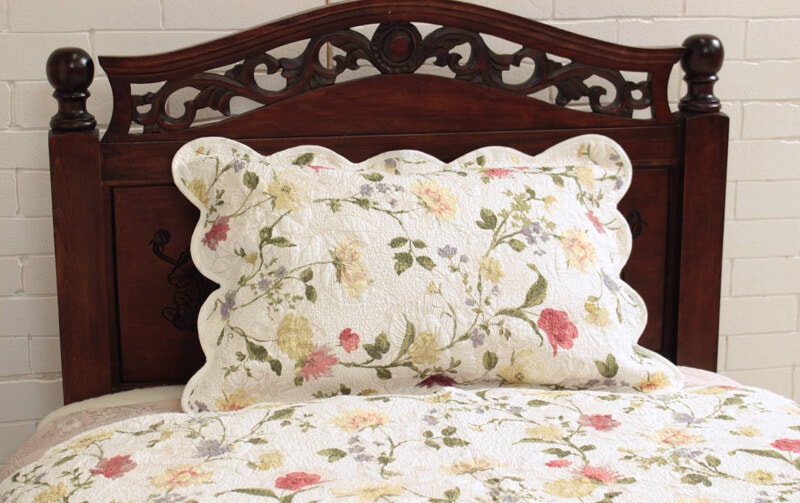 専用です　アンティークキルトピロケース 専用です アンティークキルトピロケース コットン多針キルト