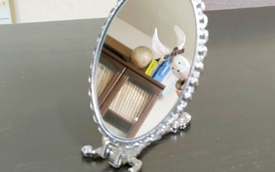 リボン刺繍のハンドミラー