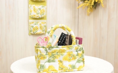 ミモザ柄キルト♪