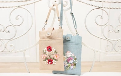 リボン刺繍 縦型スマホポシエット 約19×13cm [Flower friends]