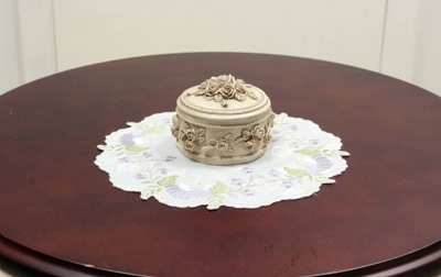 花柄コード刺繍 ドイリー 約25cm