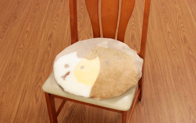 ムートン 円形シートクッション（ねこ） 約40cm｜インテリアレース