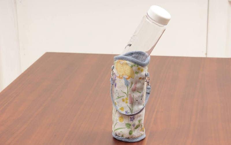 ボタニカルプリント 保冷ペットボトルカバー 約23×7cm [Lapin