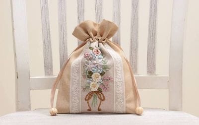 リボン刺繍 巾着Ｌ 約17×22cm [Cherie fleurie]