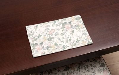 花柄プリント ティーマット 約20×30cm [Belle Heure]