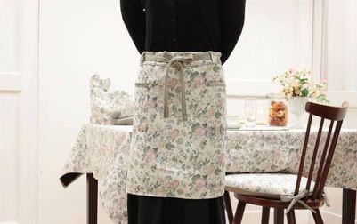 花柄プリント 前掛け 丈約51cm[Belle Heure]