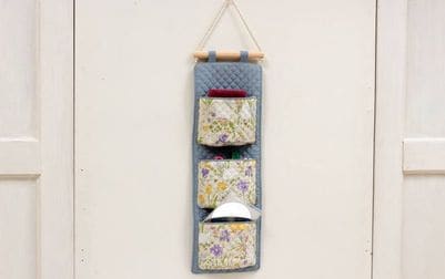 コットンキルト ウォールポケット 約68×21cm [Lapin Quiltine]