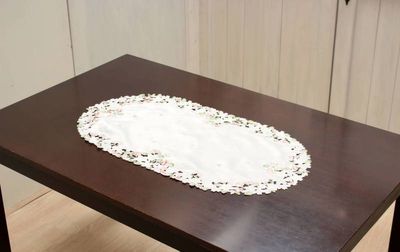 テーブルセンター コード刺繍 約40×75cm [桜綺]