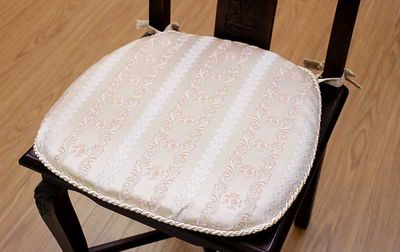紐付きシートクッション クラシカルなストライプ柄 ジャカード織 約43×45cm