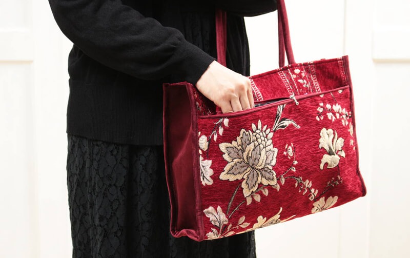 corundum シェニール織 横型A4バッグ 約26×36cm / アミ