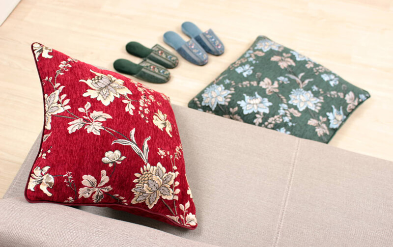 花柄シルク風座布団4枚 楽天市場】座布団 セット 5枚組 小桜柄 ふっくらふくれ座布団 55×59cm