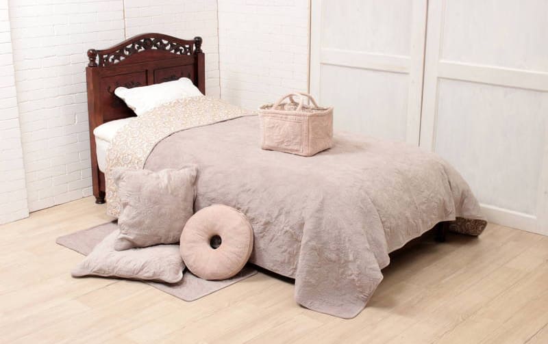 円座 マイクロファイバーキルト 直径約40cm [Chaleur Quilt]