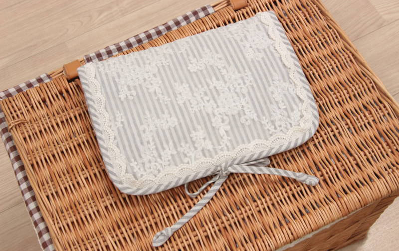ランジェリーケース ストライプ×刺繍オーガンジー 約23×30cm [Rayure Nature]
