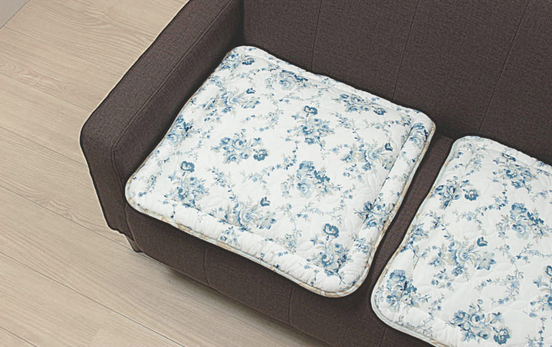 接触冷感素材キルト シートクッション 約47×47cm [Floral Fresh]