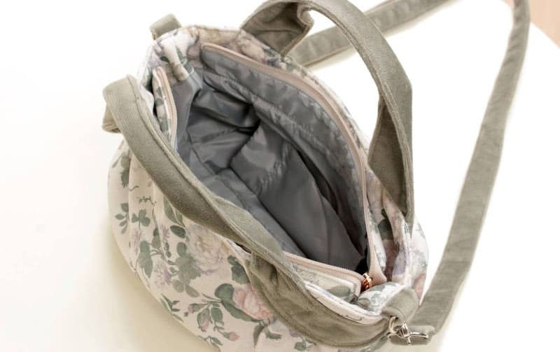 花柄プリント ミニボニートートバッグ 約16×28×9cm [Belle Heure]