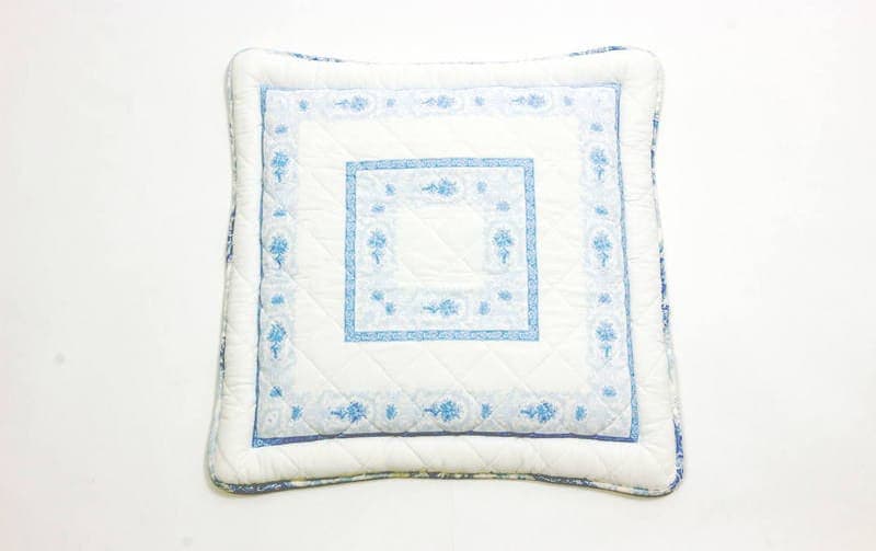 接触冷感キルト シートクッション 約50×50cm [Toile Frais]