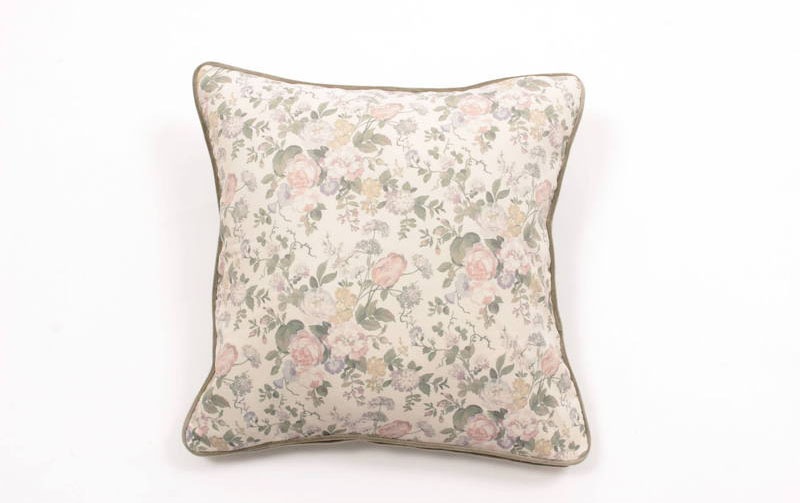 花柄プリント クッションカバー 約45×45cm [Belle Heure]