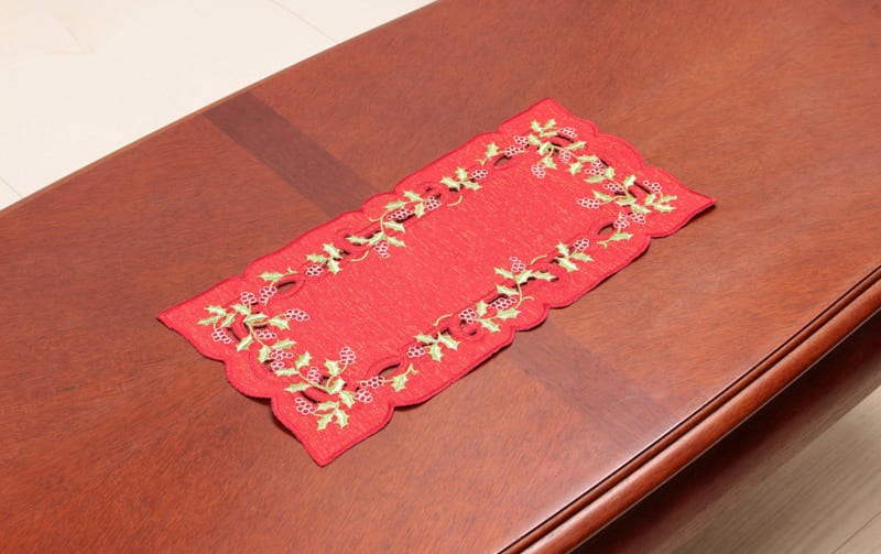 Xmas テーブルセンター ヒイラギ刺繍 約20×40cm｜インテリアレース