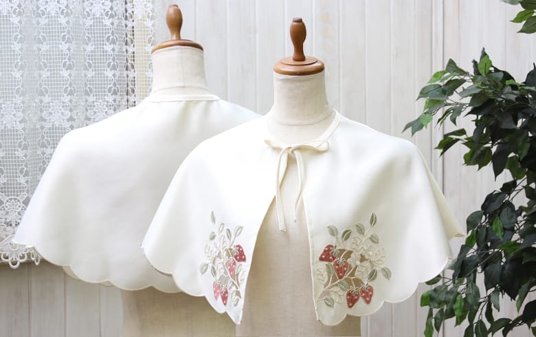 いちご ケープ  [Strawberry embroidery]