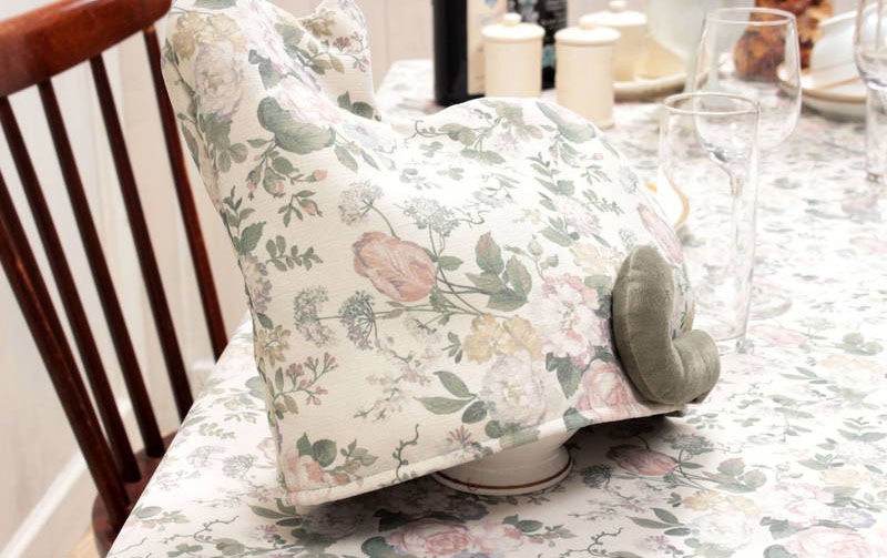 花柄プリント ティーコゼー 約28×30cm [Belle Heure]