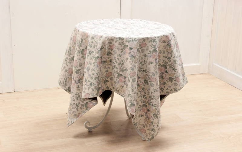 花柄プリント テーブルクロス 約130×130cm [Belle Heure]