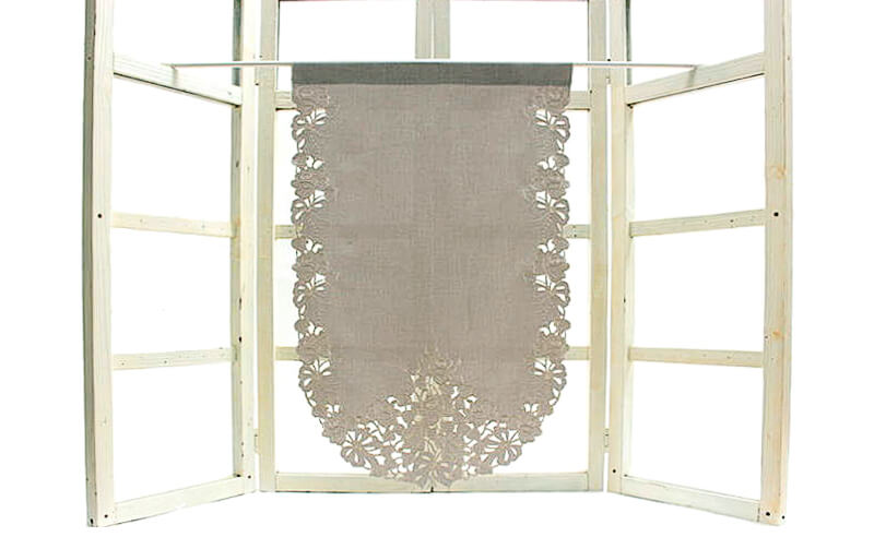 カットワーク刺繍 ソファカバー（三人掛け） 約150×80cm [Pure Rosa]