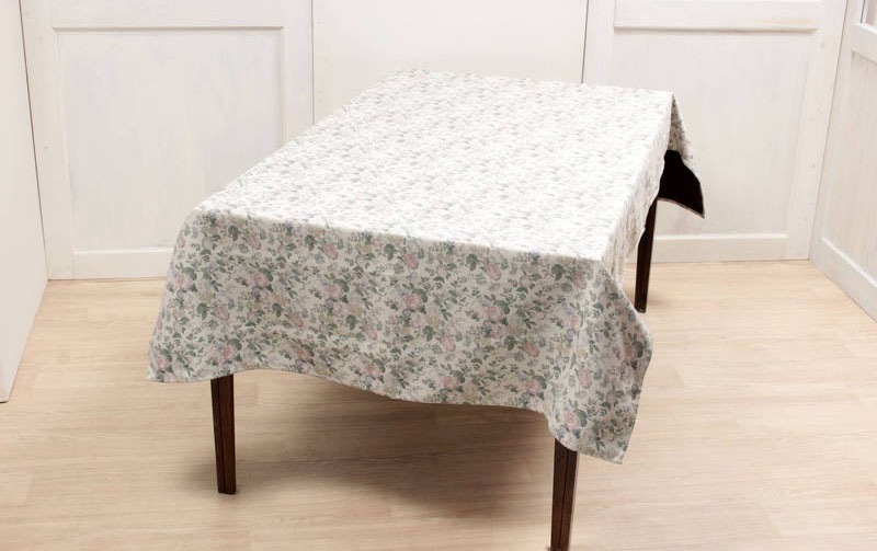 花柄プリント テーブルクロス 約130×230cm [Belle Heure]