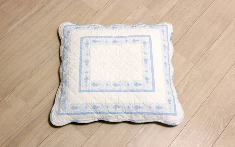 接触冷感キルト 座布団カバー 約55×59cm [Toile Frais]