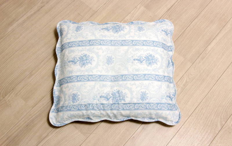 接触冷感キルト 座布団カバー 約55×59cm [Toile Frais]
