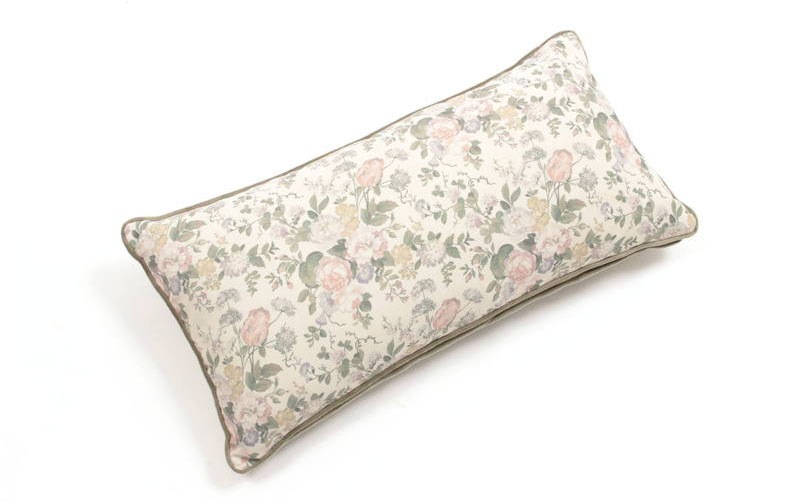 花柄プリント ピロークッション 約30×60cm [Belle Heure]