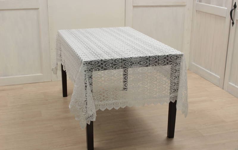 テーブルクロス 総ギュピールレース 約130×200cm [Lacielle
