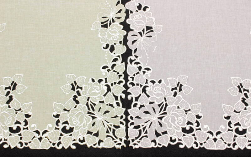 カットワーク刺繍 テーブルセンター 約40×75cm [Pure Rosa