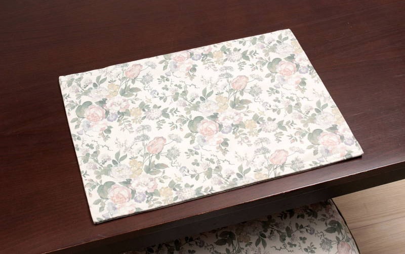 花柄プリント ランチョンマット 約32×45cm [Belle Heure]