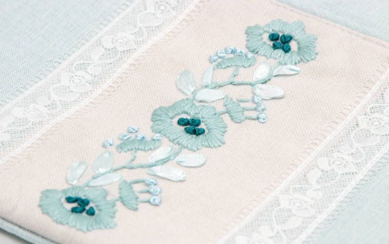 フラットバッグ フローラル刺繍 約20×25cm [Atelier Bloom]