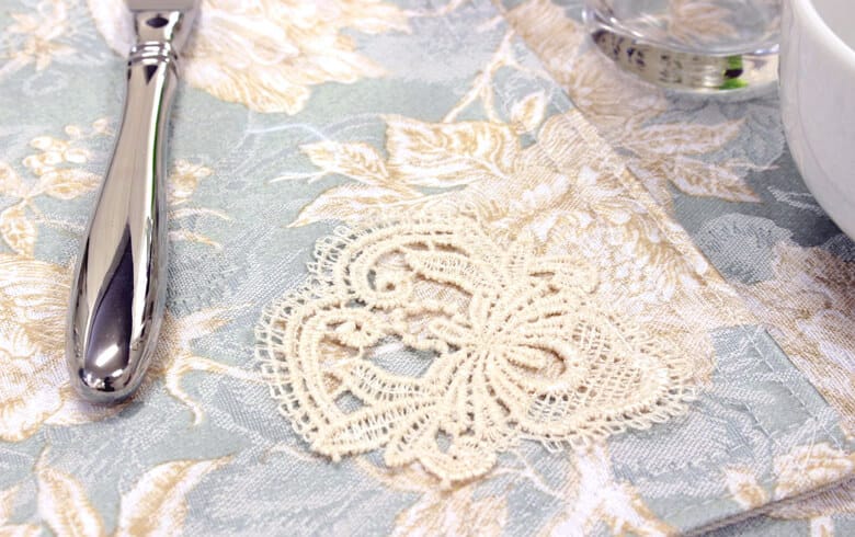 Chez moiテーブルクロスCorinzioライトグレー プレースマット スチール