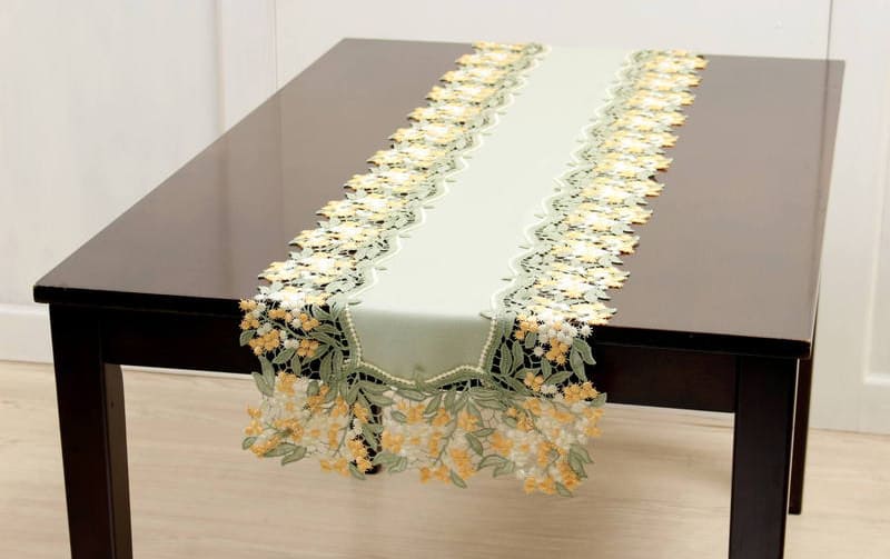 ミモザ柄ケミカルレース テーブルセンター 約37×150cm [un autre]