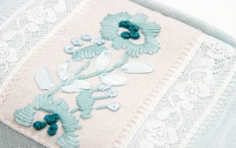 眼鏡ケース フローラル刺繍 約7.5×15.5×4cm [Atelier Bloom