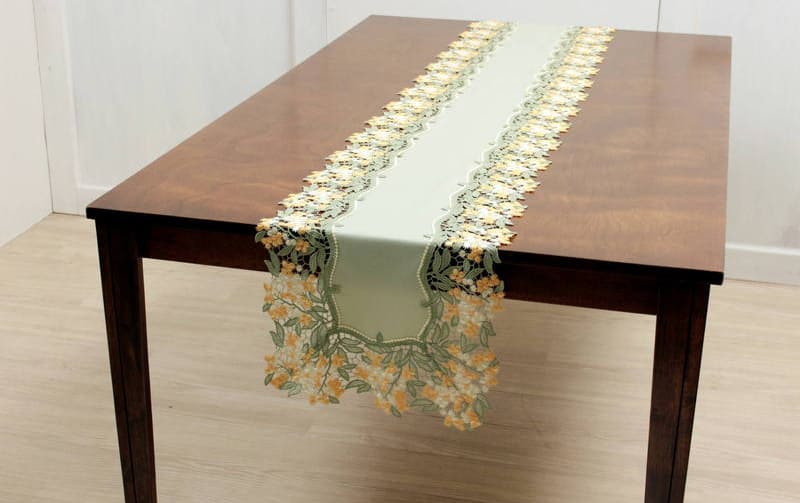 ミモザ柄ケミカルレース テーブルセンター 約37×198cm [un autre]